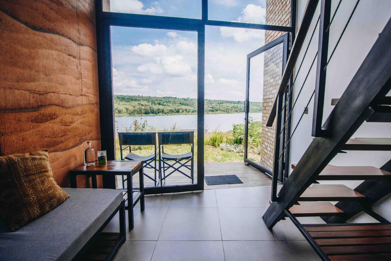 Umva Muhazi Villa ภายนอก รูปภาพ